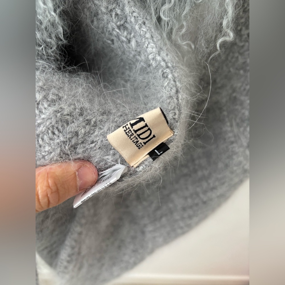 Wool Blend Cardigan Coat With Removable Mongolian Fur Collar Gray Size L - Picture 8 of 13